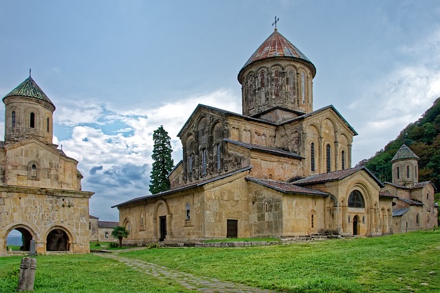 Albánie - obrázek - monastýr.